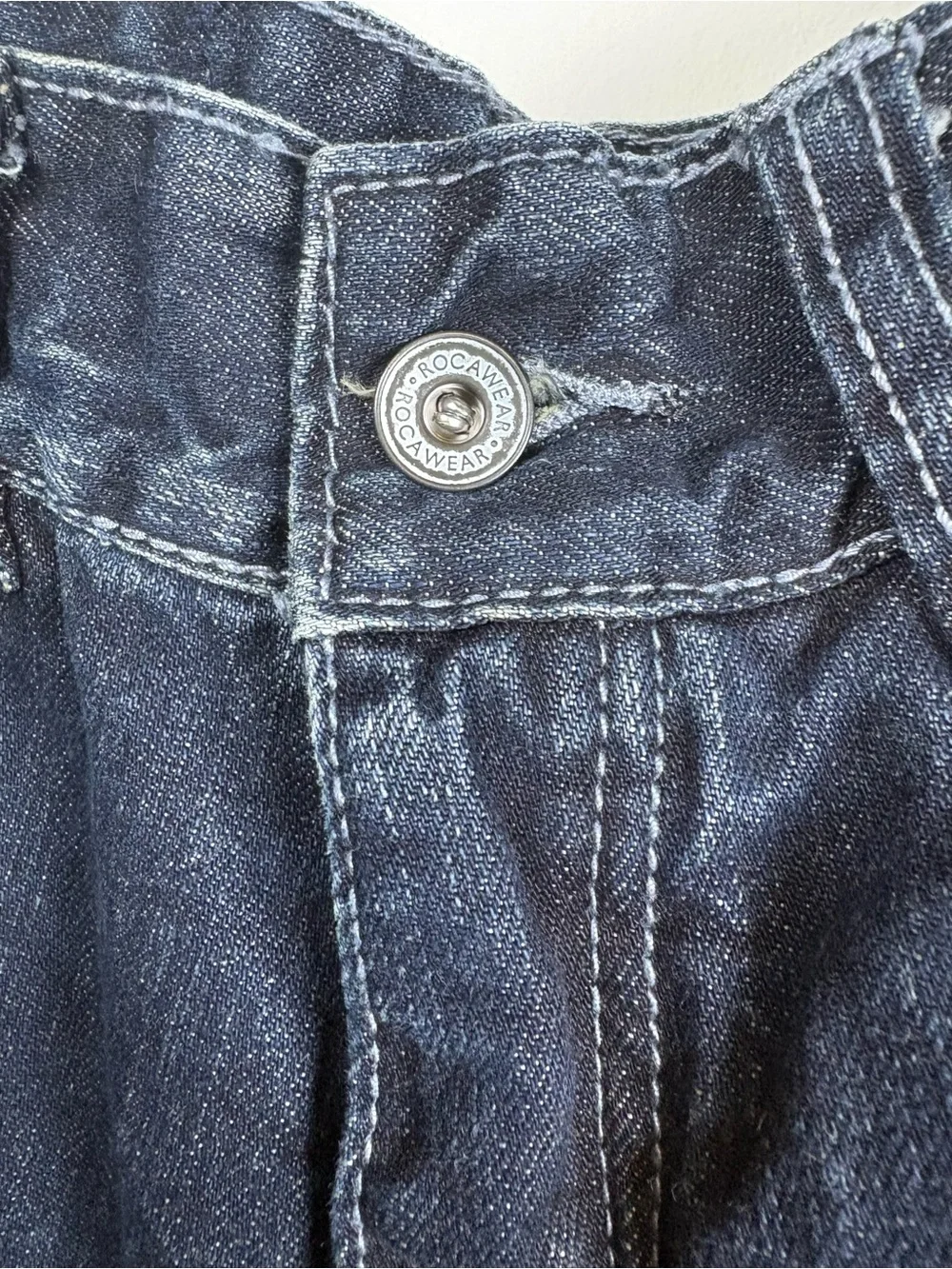 Rocawear Men’s Straight Jeans in Dark Blue Wash